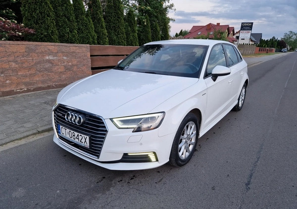 audi a3 Audi A3 cena 69999 przebieg: 72310, rok produkcji 2017 z Leszno